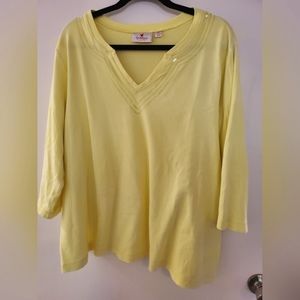 Quacker Factory size 2x lime green top
